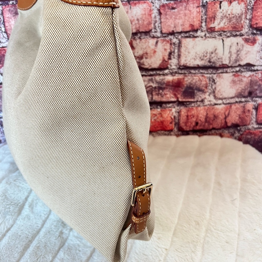 Dooney & Bourke Monogram Jacquard Hobo Purse - Picture 4 of 13